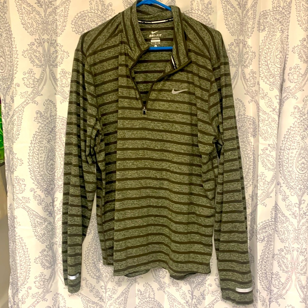Nike dri-fit pullover green and gray